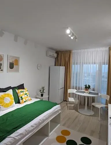 Blissful Ghencea Studio 1110